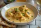 Κλασικό Korma σερβιρισμένο σε πλούσια, κρεμώδη σάλτσα, γαρνιρισμένο με φρέσκο κόλιανδρο.