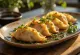 Dumplings Gyoza με γυάλινα νουντλς, τηγανισμένα χρυσοκάστανα και σερβιρισμένα με νόστιμη σάλτσα σόγιας